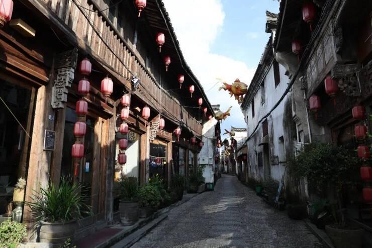如何看待办公室恋情？游戏画面